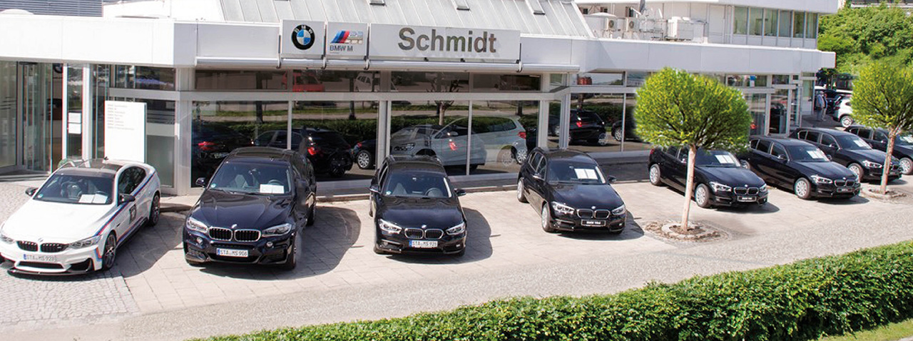Elegantes Autohaus Schmidt Lunen Ebenbild
